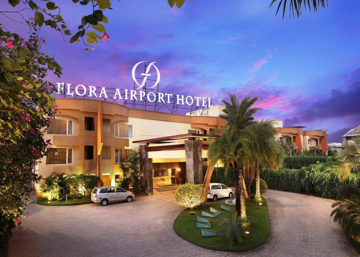 Flora Airport Hotel&Convention Centre Kochi Nedumbassery Exteriör bild